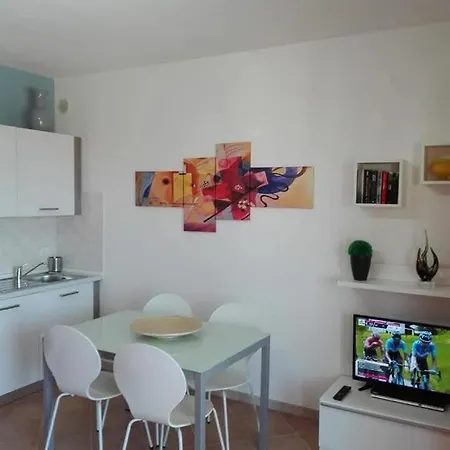 La Terrazza Di Max Apartment *